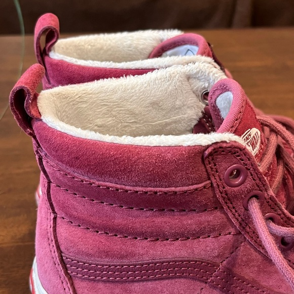 Burgundy High-Top Sneakers with Cozy Lining - Picture 3 of 6